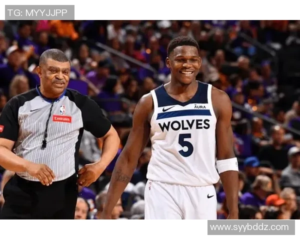 赫里福德与福利特激战正酣谁能在这场对决中笑到最后